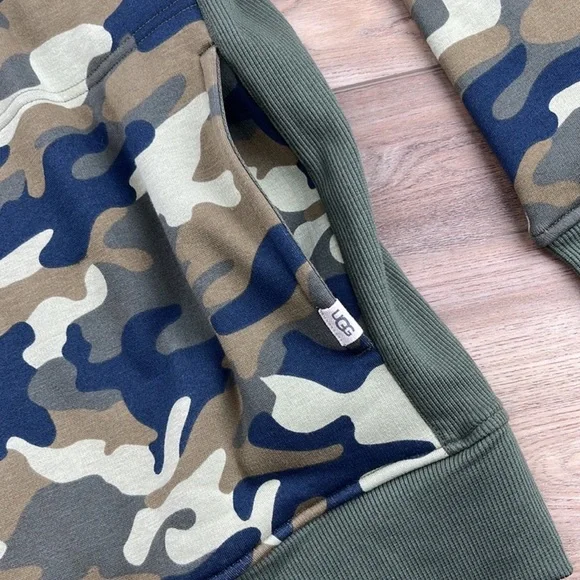 🍃🔆 UGG® Australia Camo Gordon Full-Zip Hoodie🔆🍃 - Picture 9 of 12